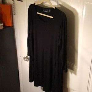 Black cotton dress with pockets